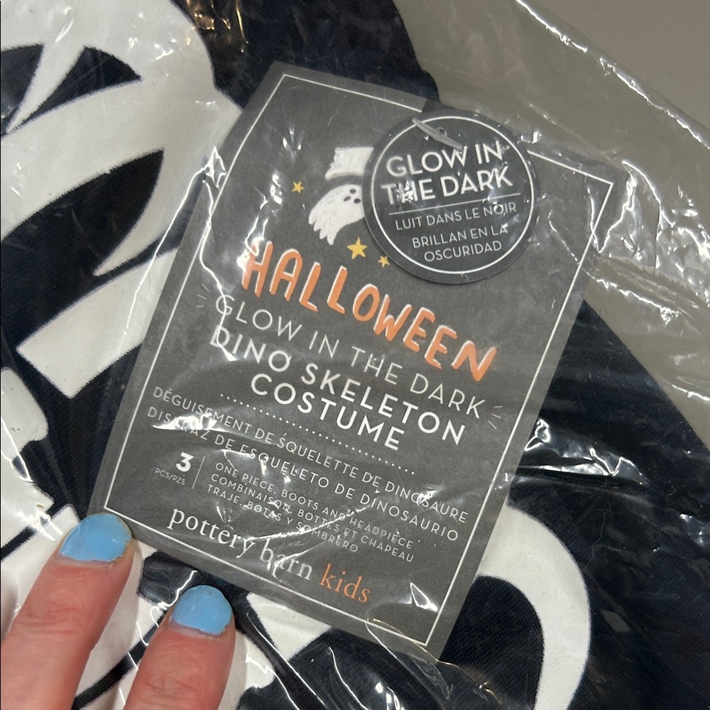 Pottery Barn Glow in the Dark Dino Skeleton Halloween Costume B&W 7-8 Years NWT - Picture 8 of 9